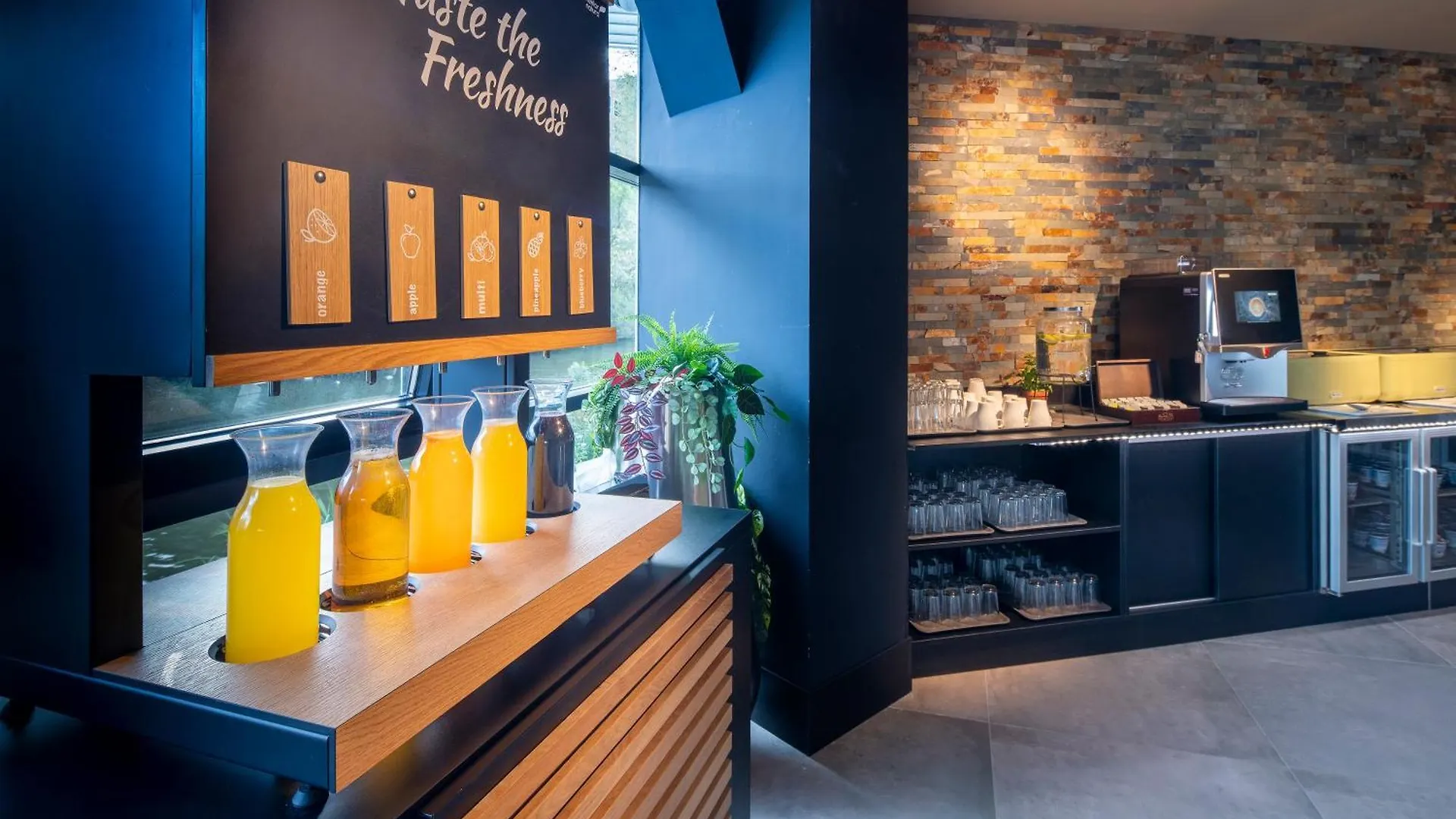 Diamond Capsule Hotel Amsterdam South Amstelveen